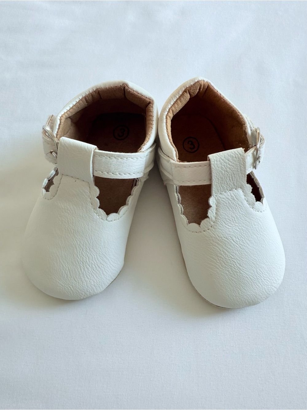 White Classic Mary Jane Faux Leather Buckle Strap Dress Baby Shoes Size 3